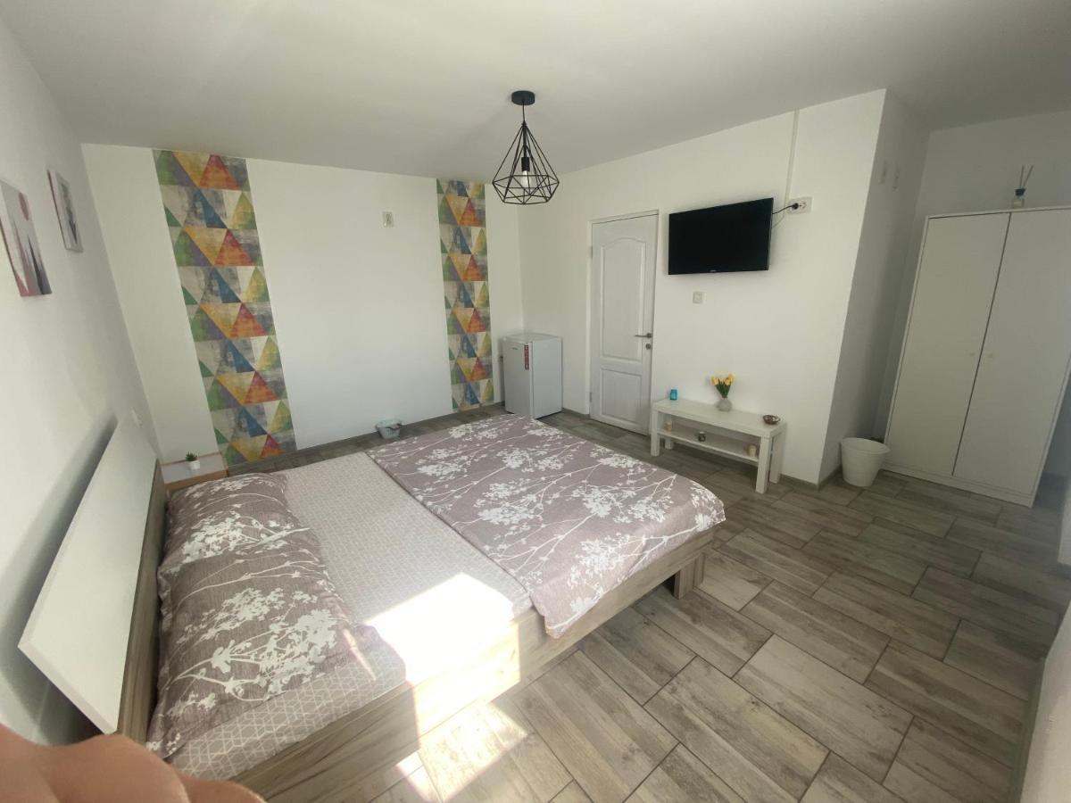 Casa David Apartment Корбу Екстериор снимка