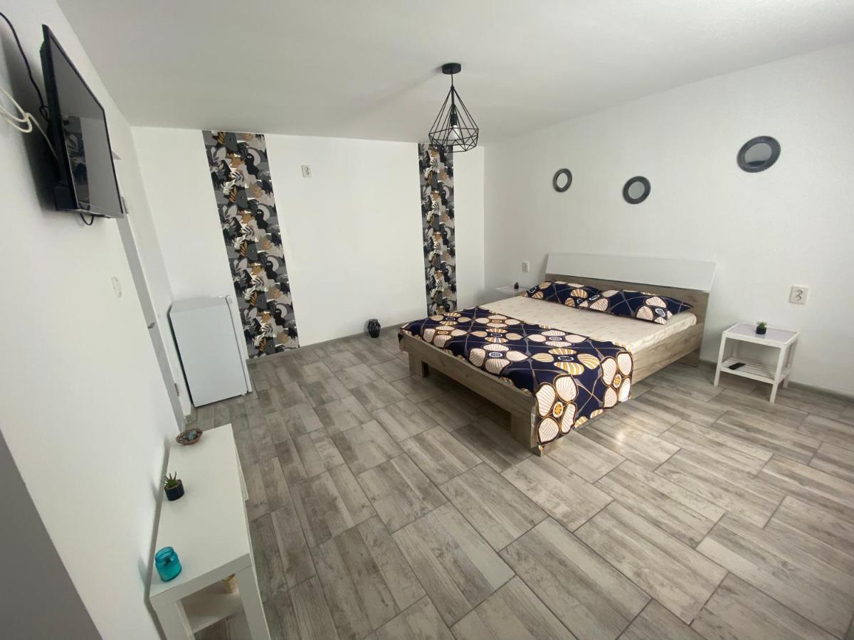 Casa David Apartment Корбу Екстериор снимка