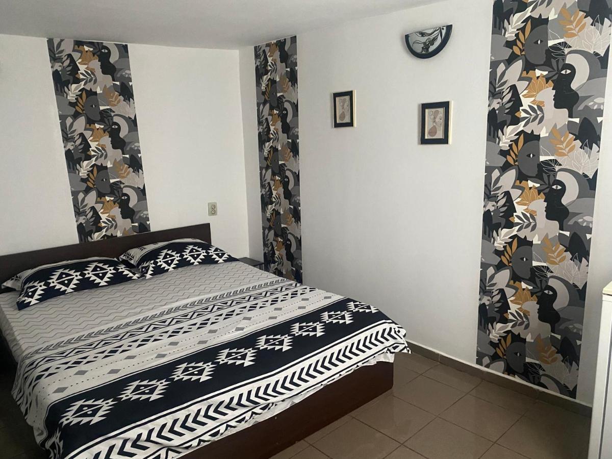Casa David Apartment Корбу Екстериор снимка